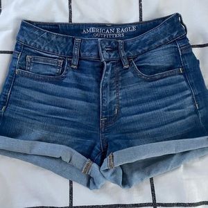 Medium Wash American Eagle Shorts